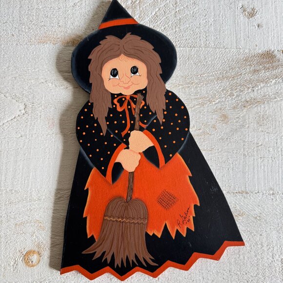 Vintage Hand Painted Folk Art Witch Door Hanger - 90s Halloween Decor - Picture 10 of 10
